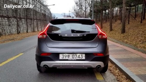 볼보, V40 크로스컨트리 AWD