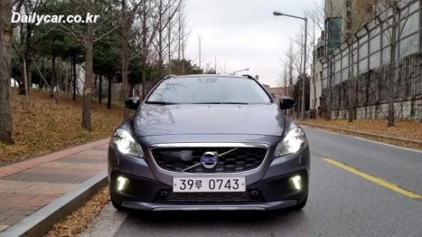 볼보, V40 크로스컨트리 AWD