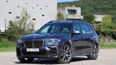 원선웅 |             [영상시승] BMW X패밀리의 최고봉, X7 M50d |