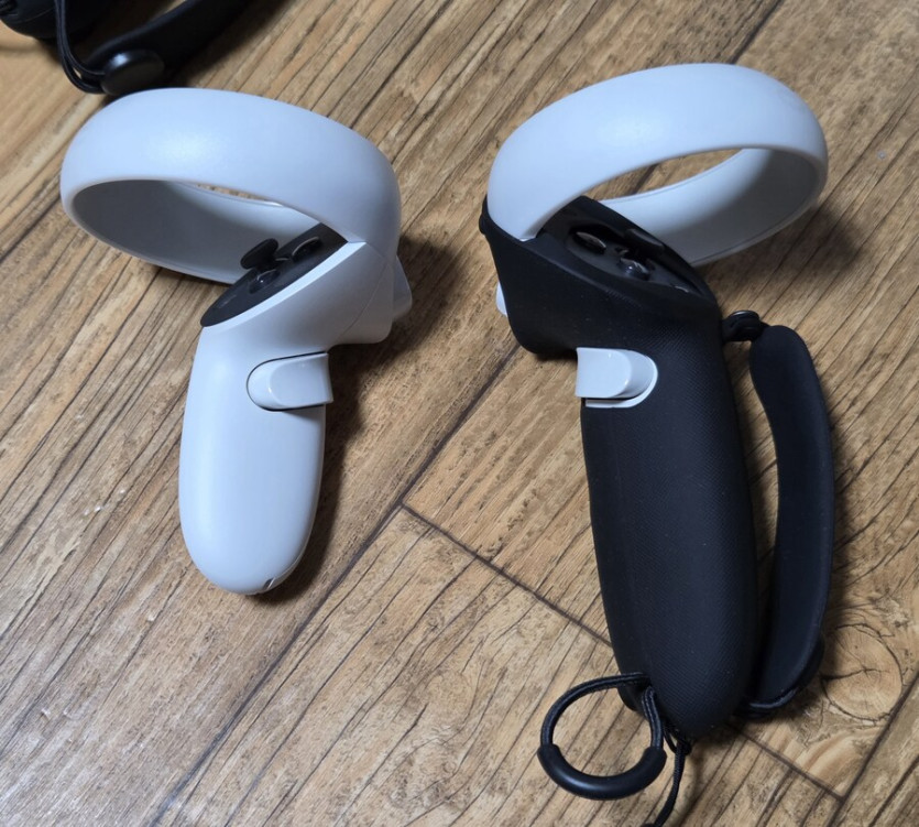 [네이버] 메타 퀘스트2 악세사리 키위그립 4세대 (5,000원/무료)_2.jpg