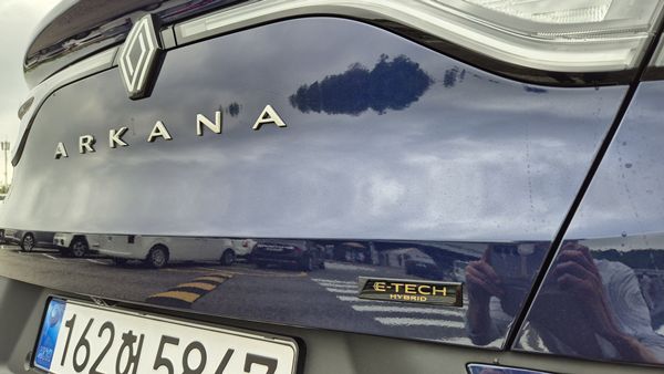 아르카나 하이브리드의 후면부. / 사진=최동훈 기자