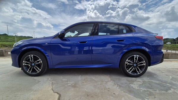 iX2의 측면부. / 사진=최동훈 기자