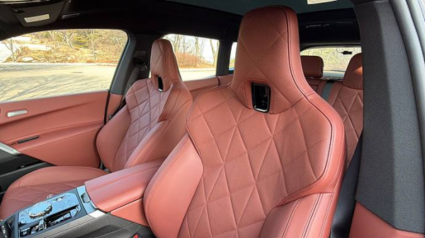 4397f6b1f02fc3bb6bd97cac6d1c4446_1766458