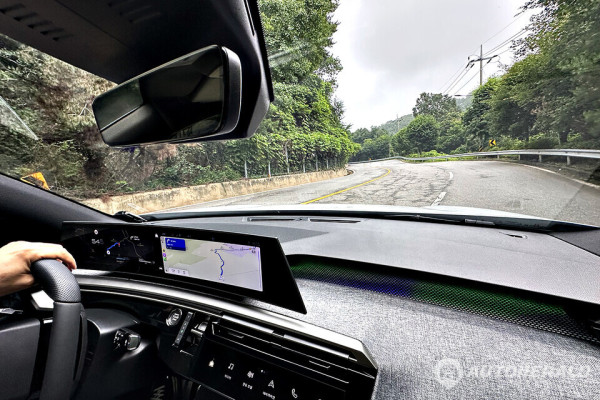 푸조 신형 3008 스마트 하이브리드(오토헤럴드 김훈기 기자)