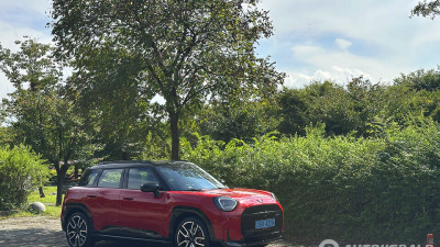 [시승기] 미니 첫 전기 JCW 에이스맨…퍼포먼스와 효율 '모두 잡았다'