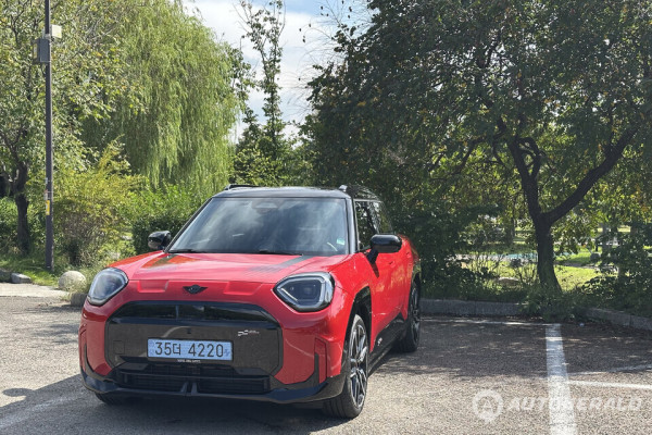 미니 에이스맨 외관은 라인업 내에서도 유니크함을 전달한다(오토헤럴드 김훈기 기자)